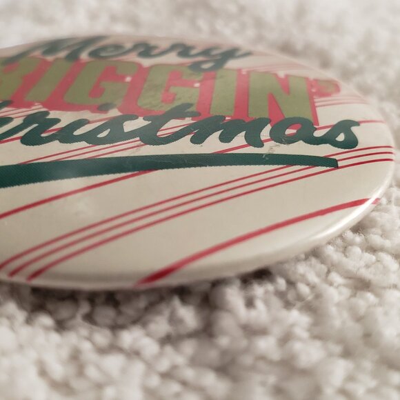 Vintage Christmas Button Merry Friggin' Christmas 2" - Picture 4 of 5